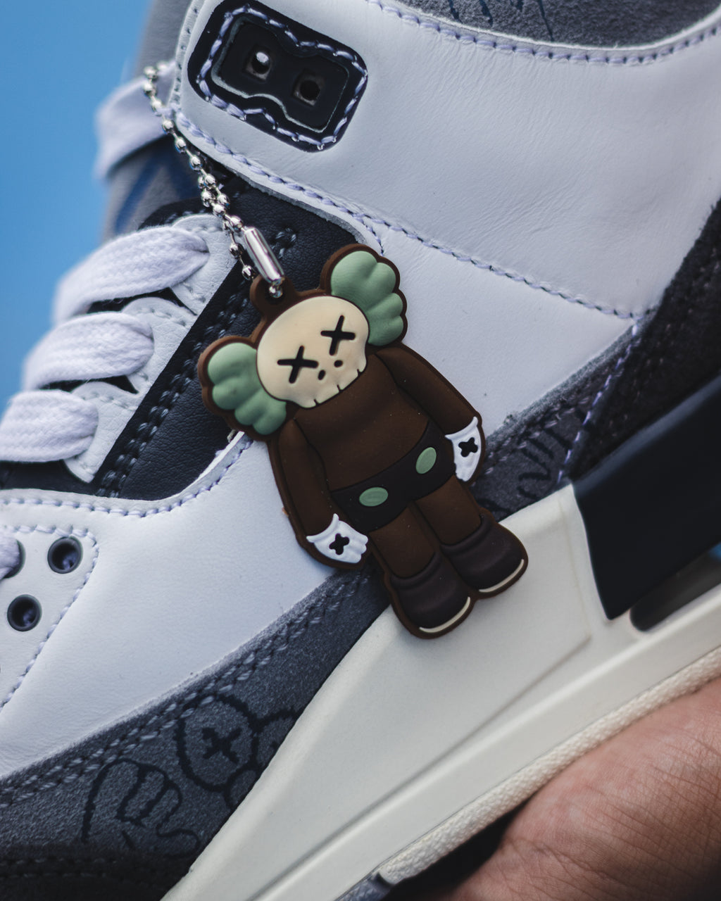 Nike Air Jordan 3 x KAWS G5
