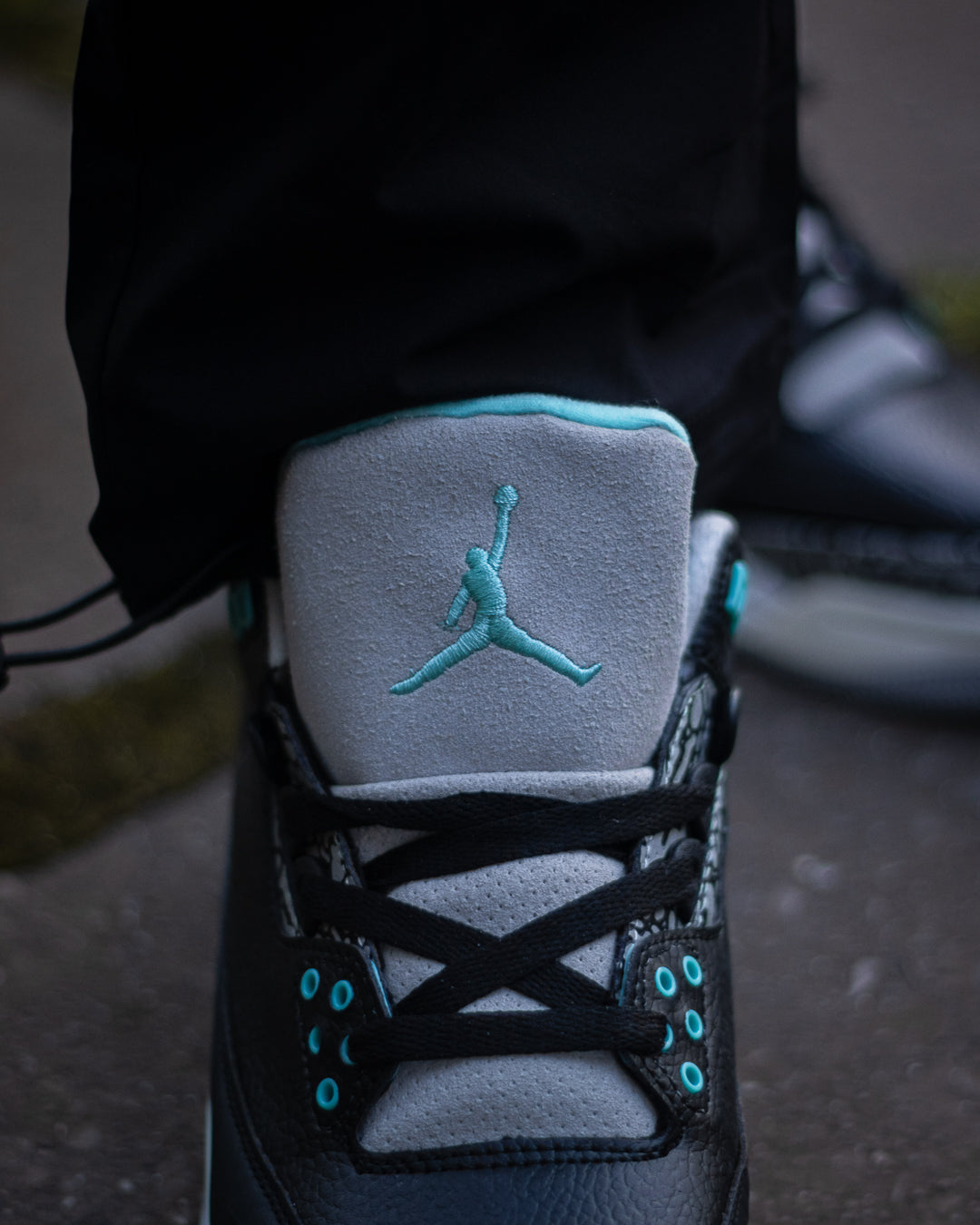 Nike Air Jordan 3 Retro "Green Glow"