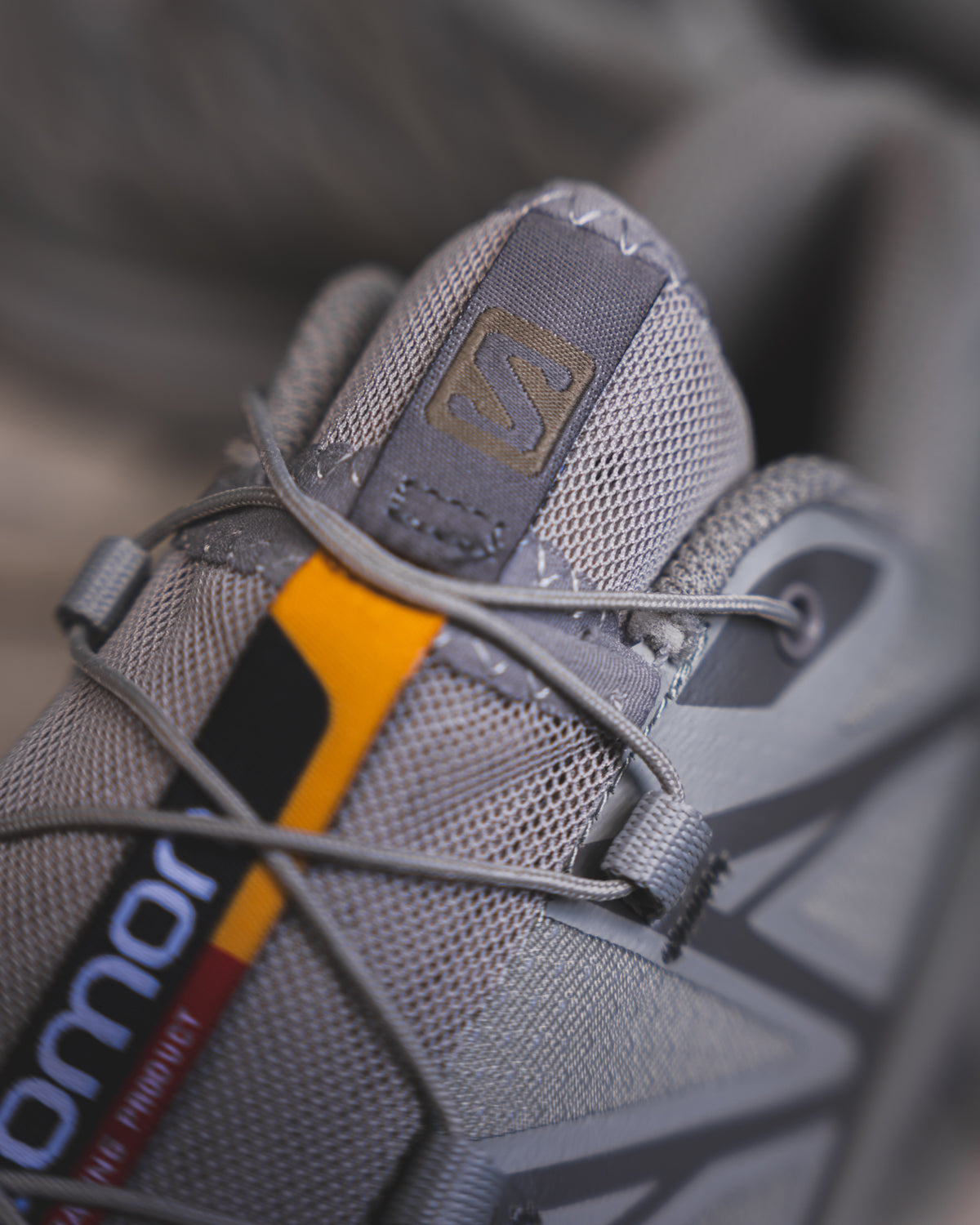 Salomon XT-6 Ghost Gray