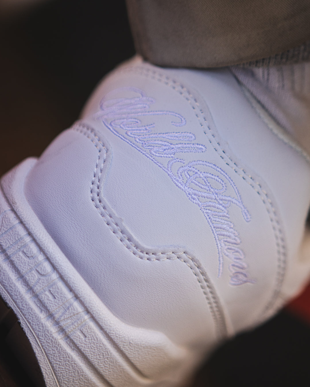 Supreme x Nike Air Max 1 '87 SP "Triple White"