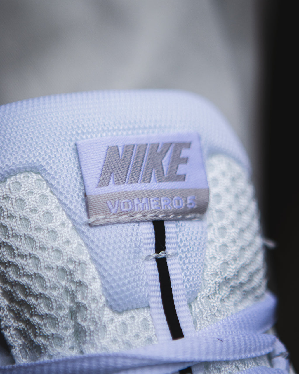 Nike Zoom Vomero 5 "Metallic Silver"