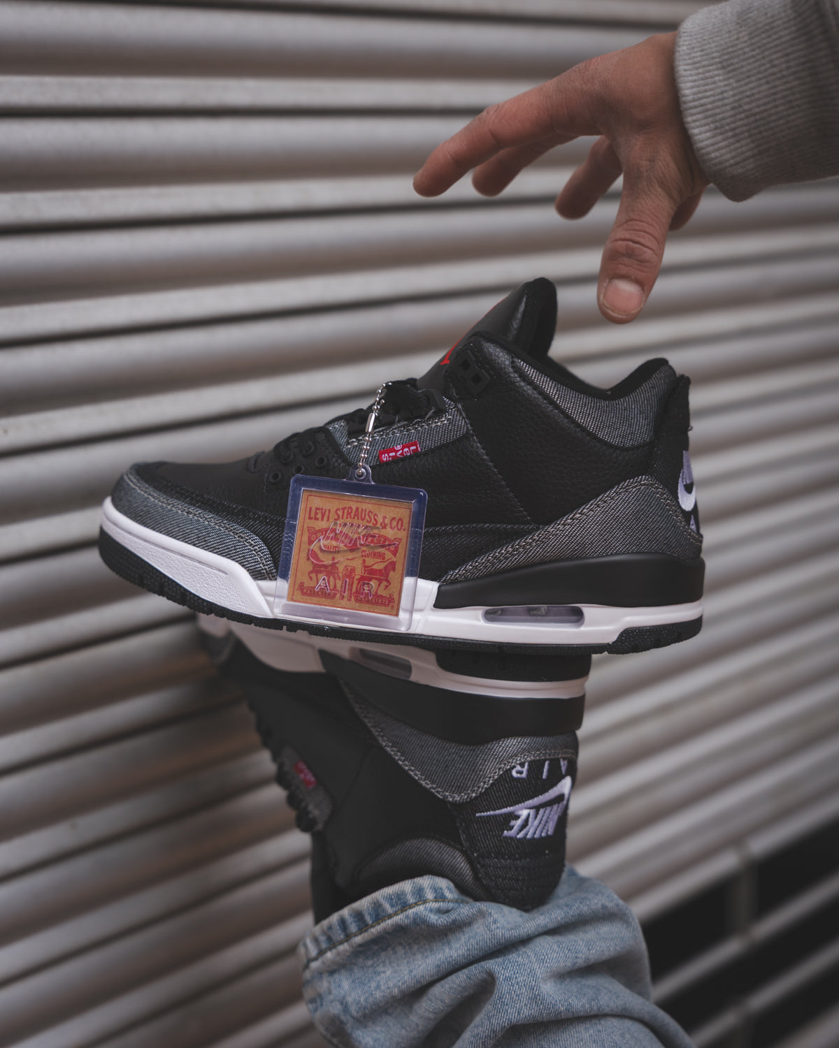 Air Jordan 3 Retro SP x Levi's "Black Denim"