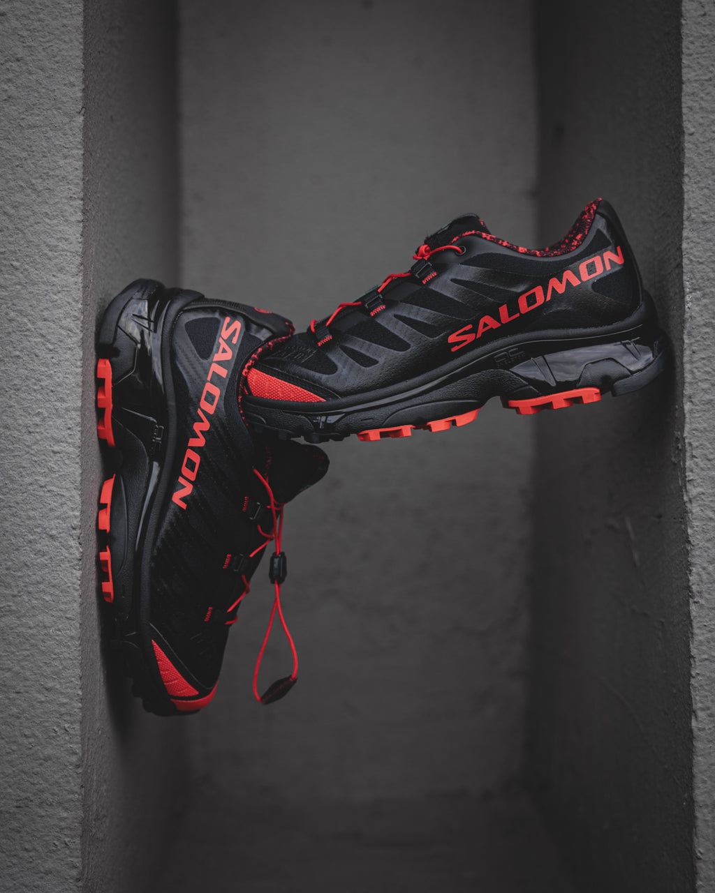 Salomon XT-4 "Year of the Snake Red Viper" G5