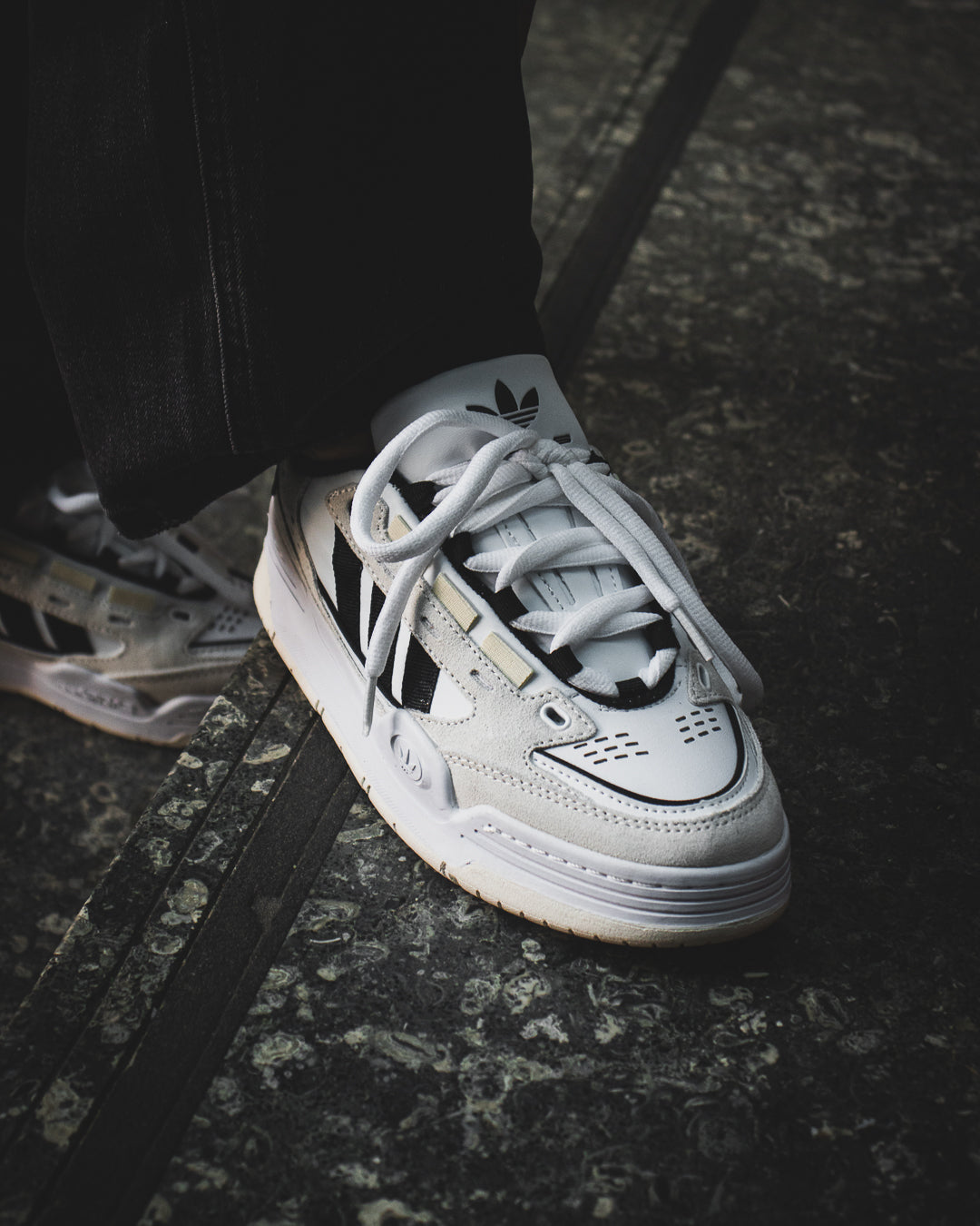 Adidas Adi2000 “White Black”