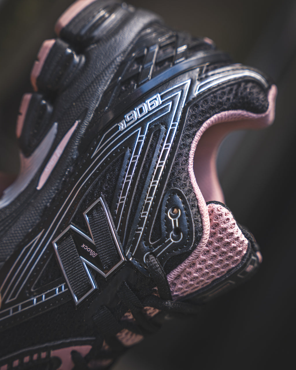 New Balance 1906R Eclipse Pink Taffy Black Cement