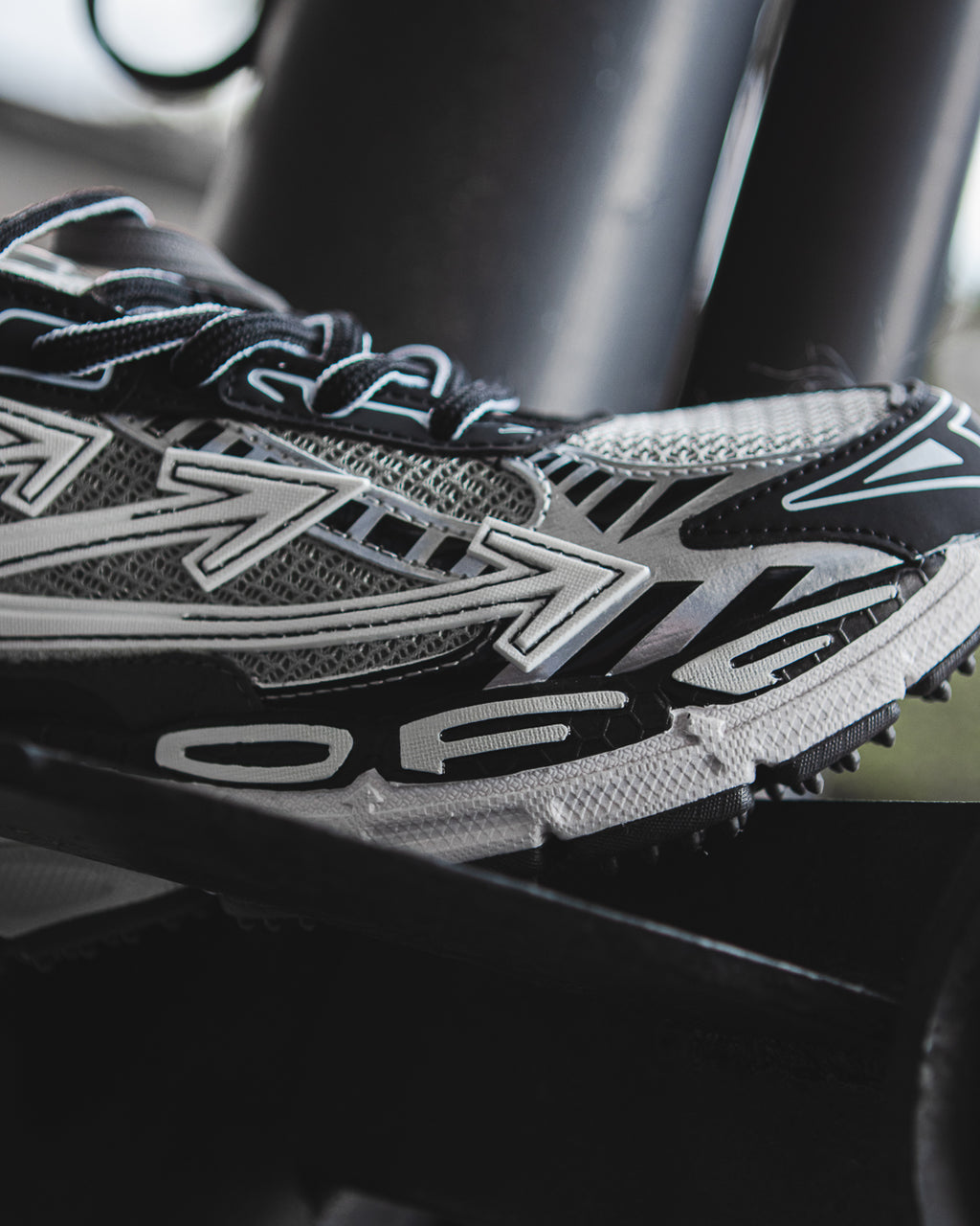 Off-White Be Right Back