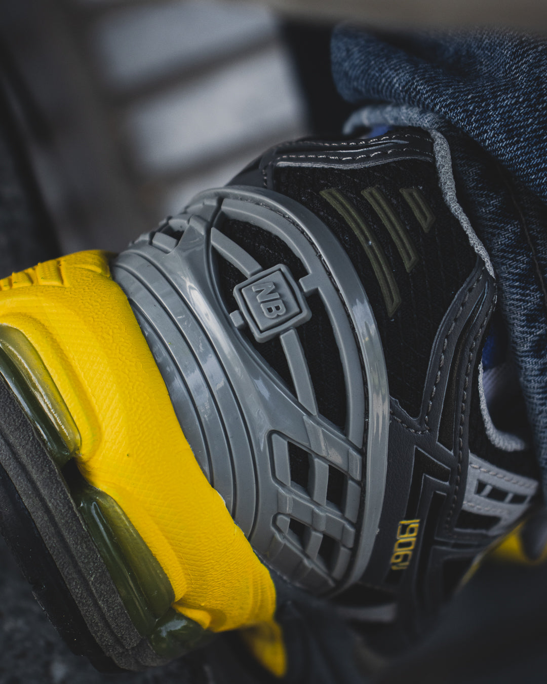 New Balance 1906U Castlerock Ginger Lemon