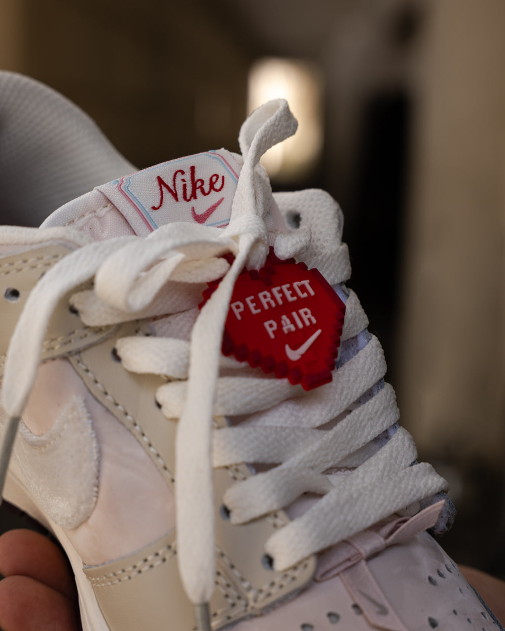 Nike SB Dunk Low "City of Love"
