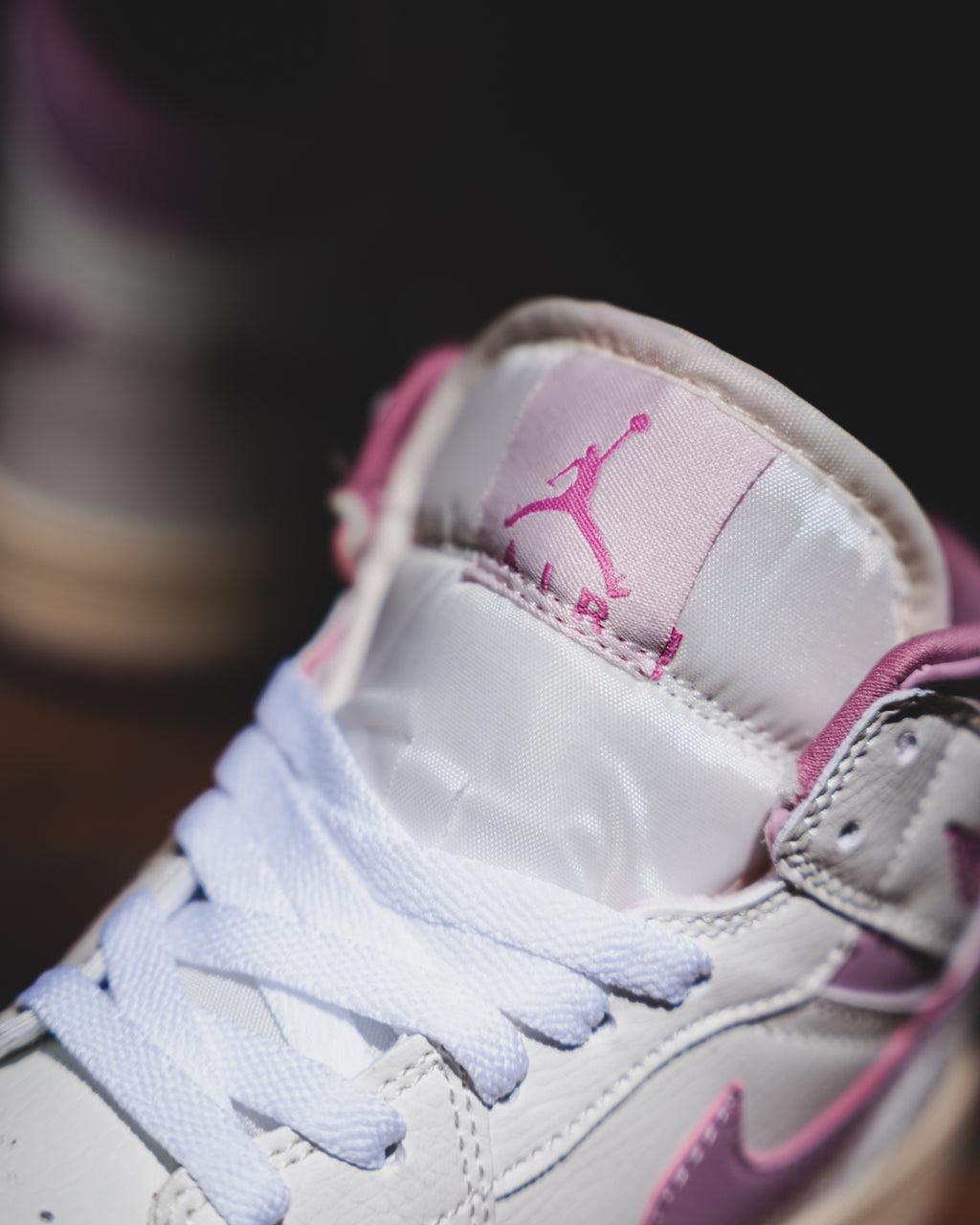 Air Jordan 1 Mid "Sail Pink Coconut Milk"