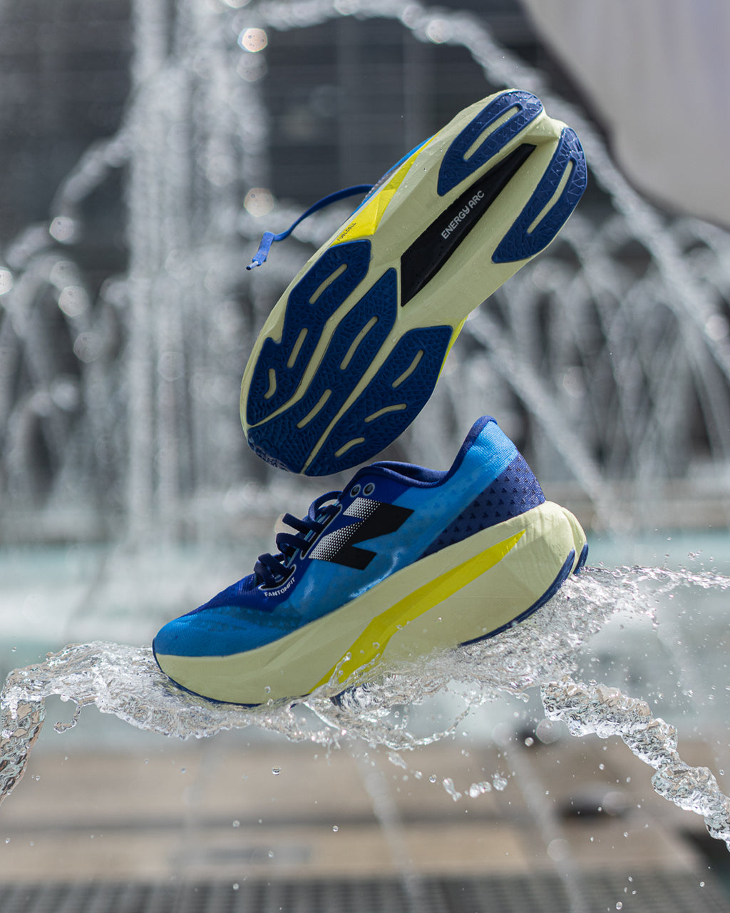 New Balance FuelCell Rebel v4