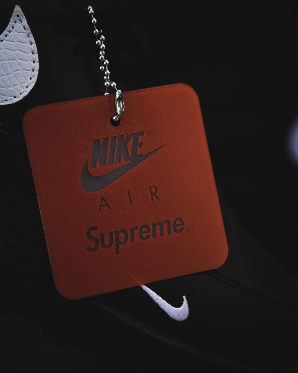 Supreme x Nike Air Max 1 '87 SP "Triple Black"