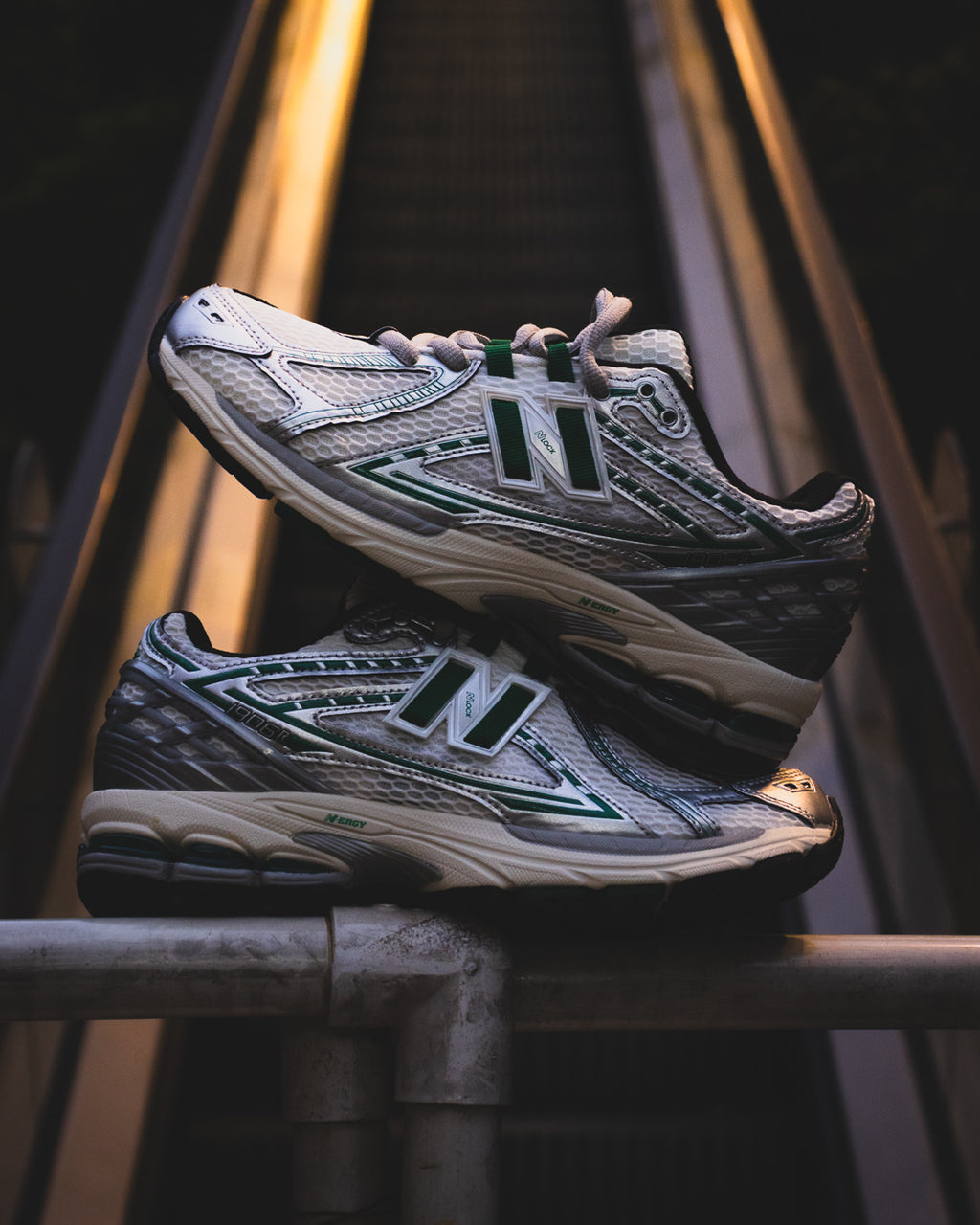 New Balance 1906R