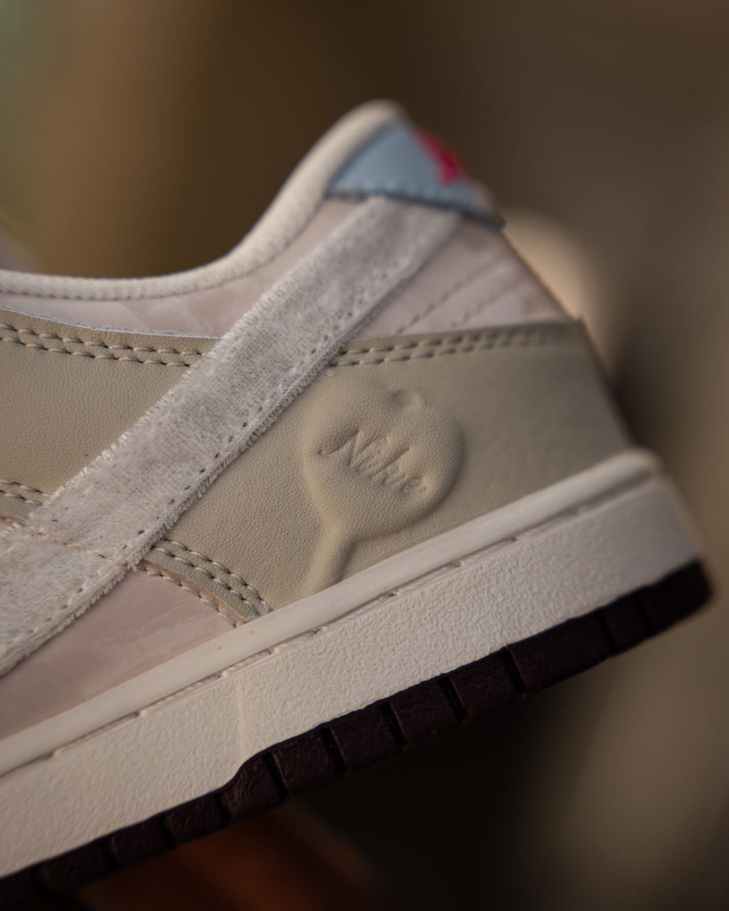 Nike SB Dunk Low "City of Love"