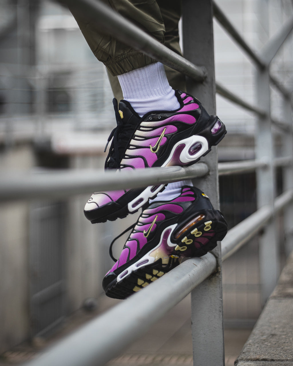 Nike Air Max Tn Plus "Bold Berry"