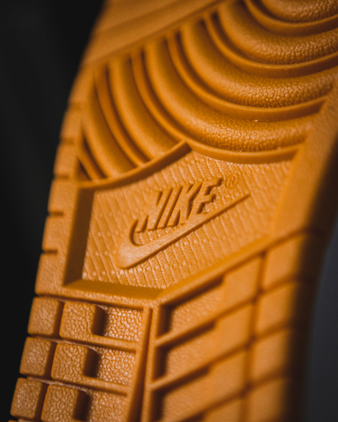 Air Jordan 1 Retro High "Brotherhood"