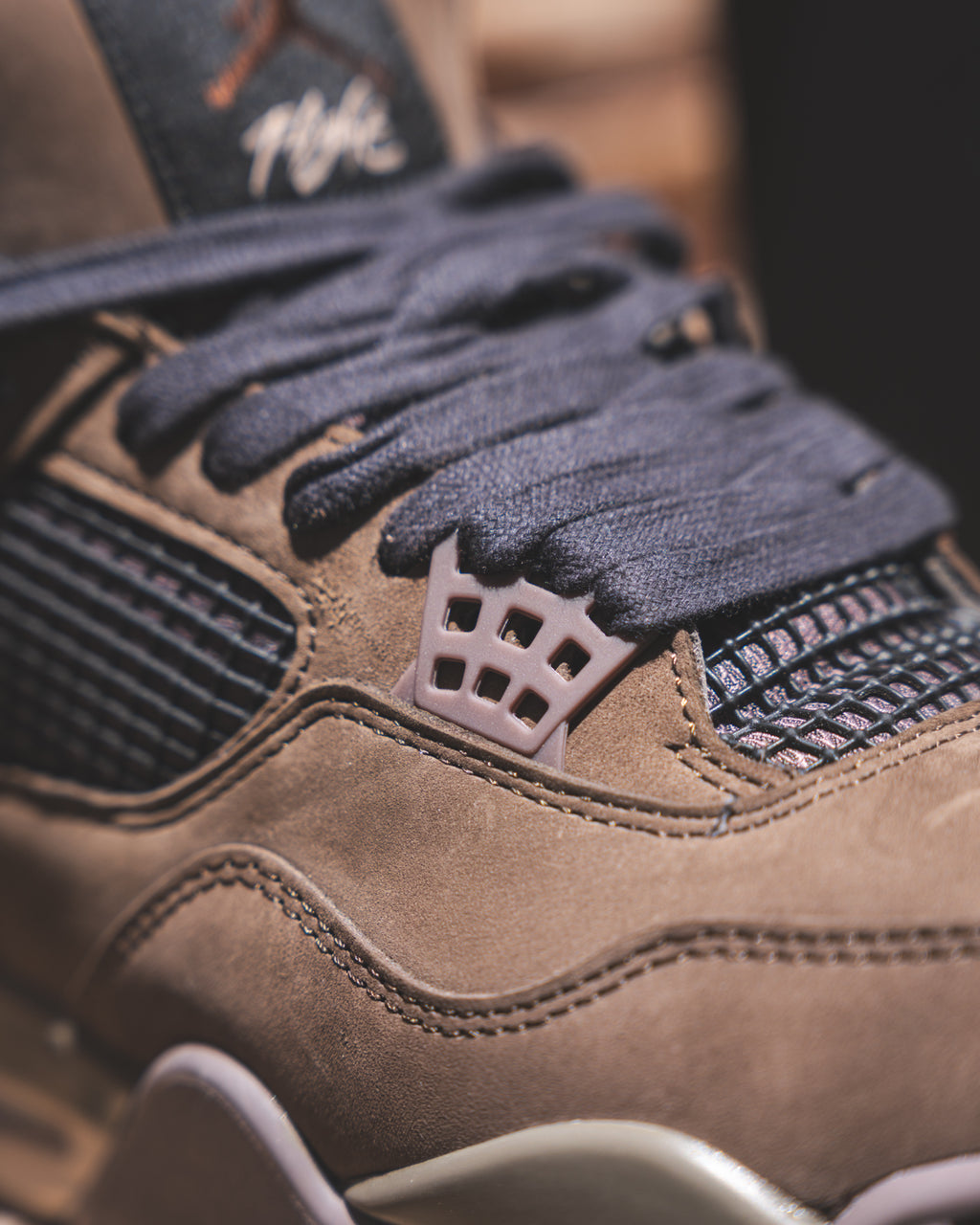 G5 A Ma Maniére x Air Jordan 4 Retro SP "Dark Mocha"