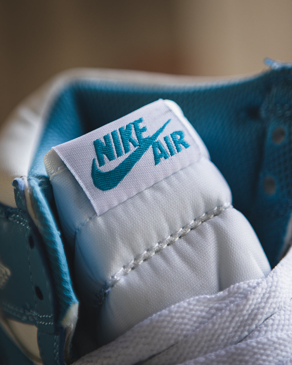 Nike Air Jordan 1 Retro High "UNC Toe".