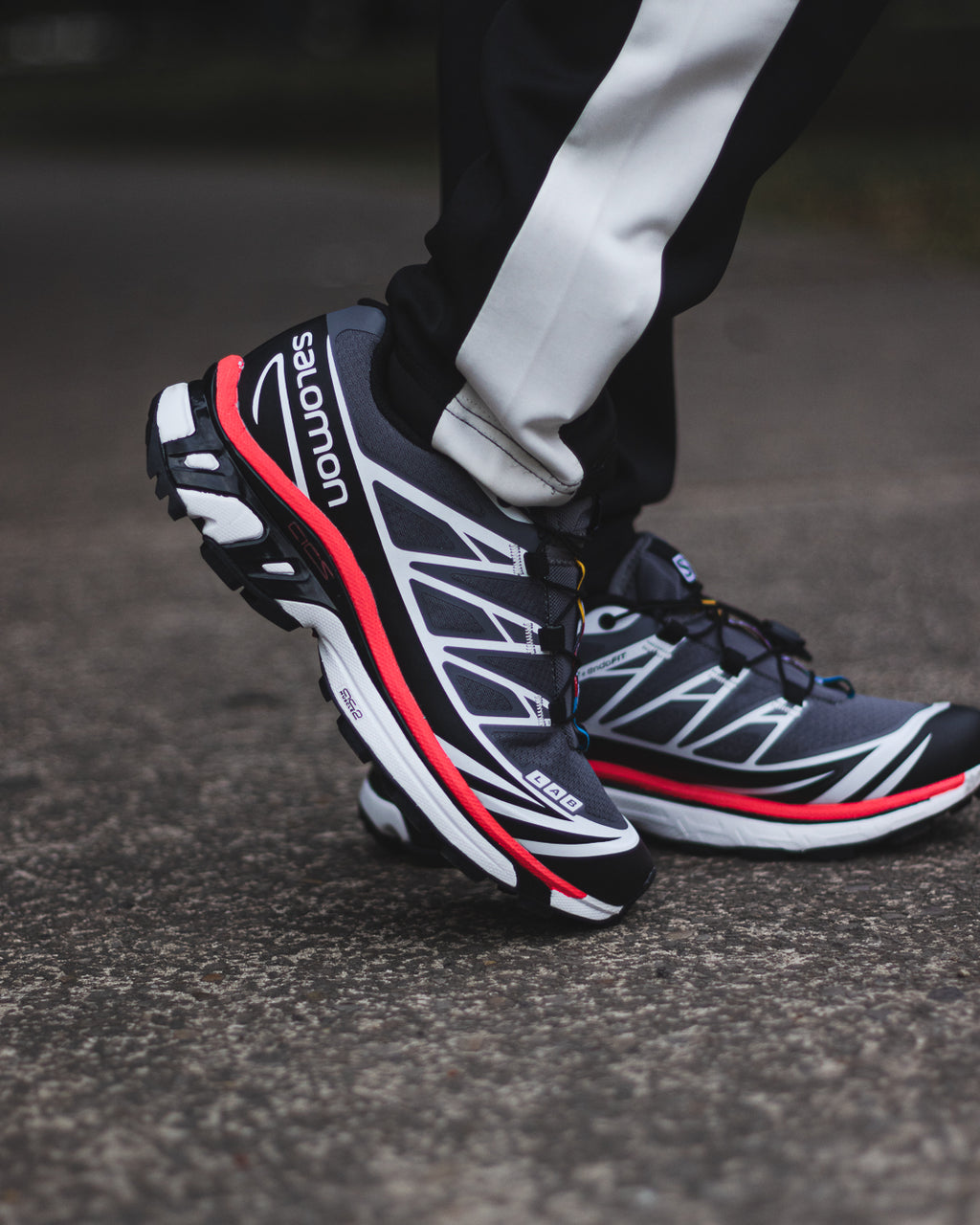 Salomon XT-6 "Pewter/Black/Aurora Red"