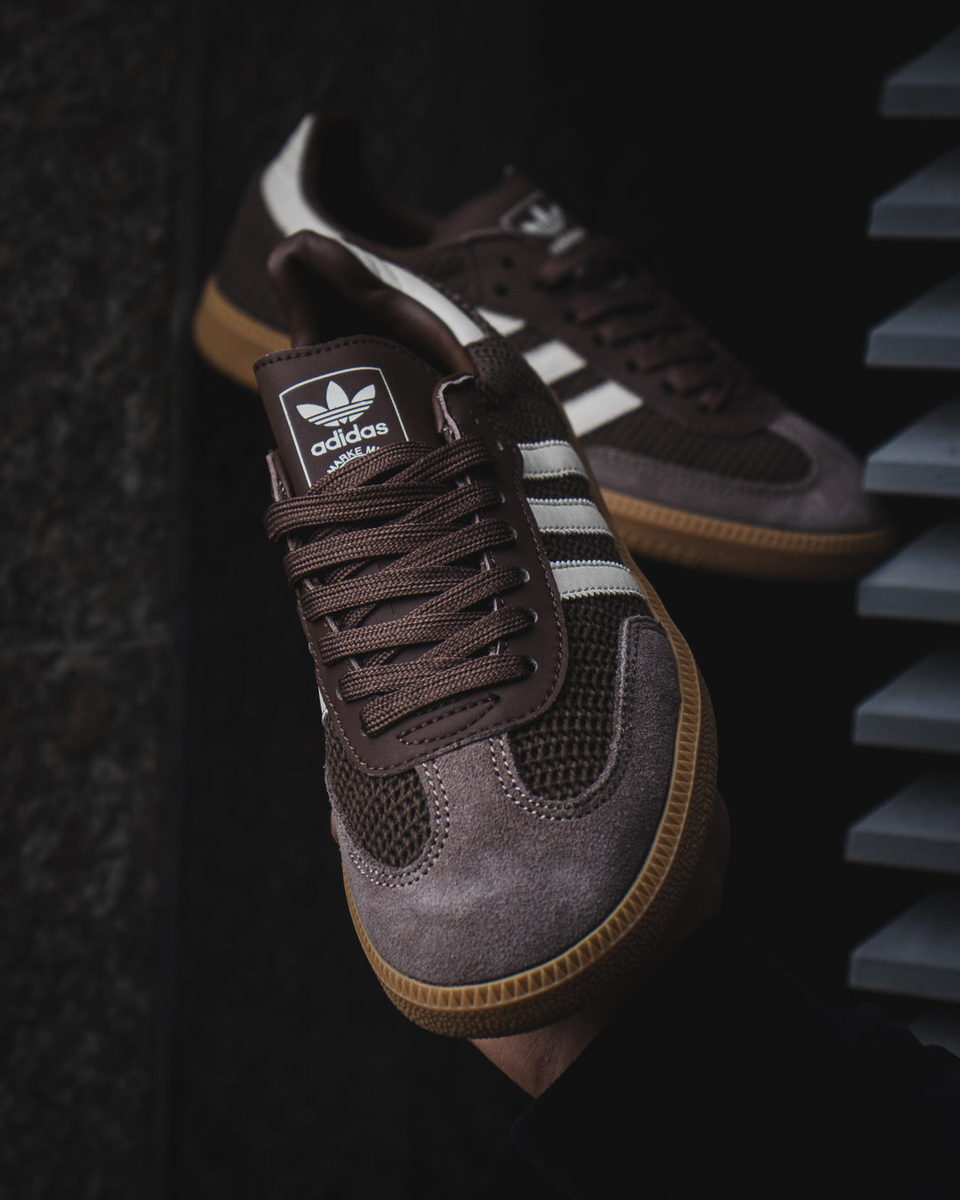 Adidas Samba color "Earth Strata/Wonder White"