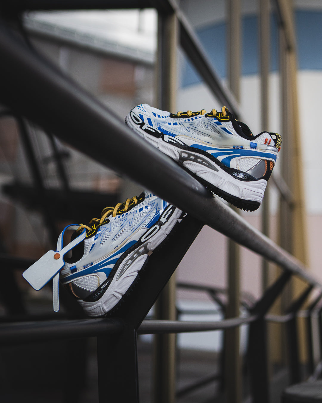 Off-White Be Right Back