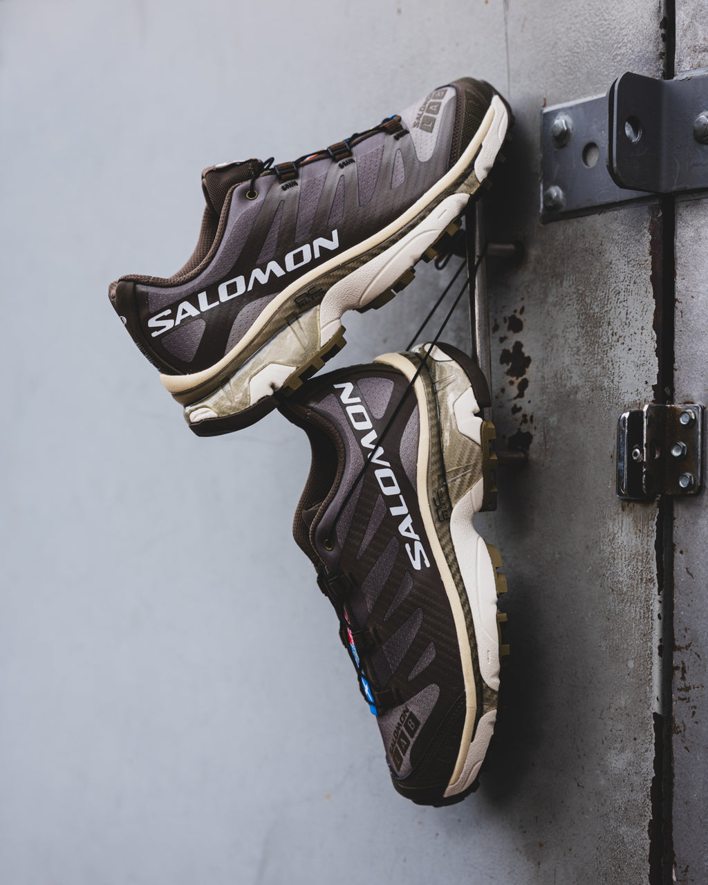 Salomon XT-4 "Aurora Borealis Canteen" G5