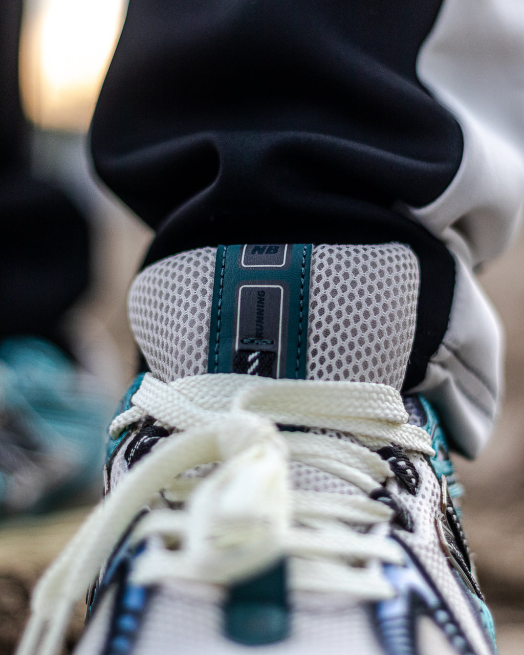 New Balance 1906R Metallic Teal