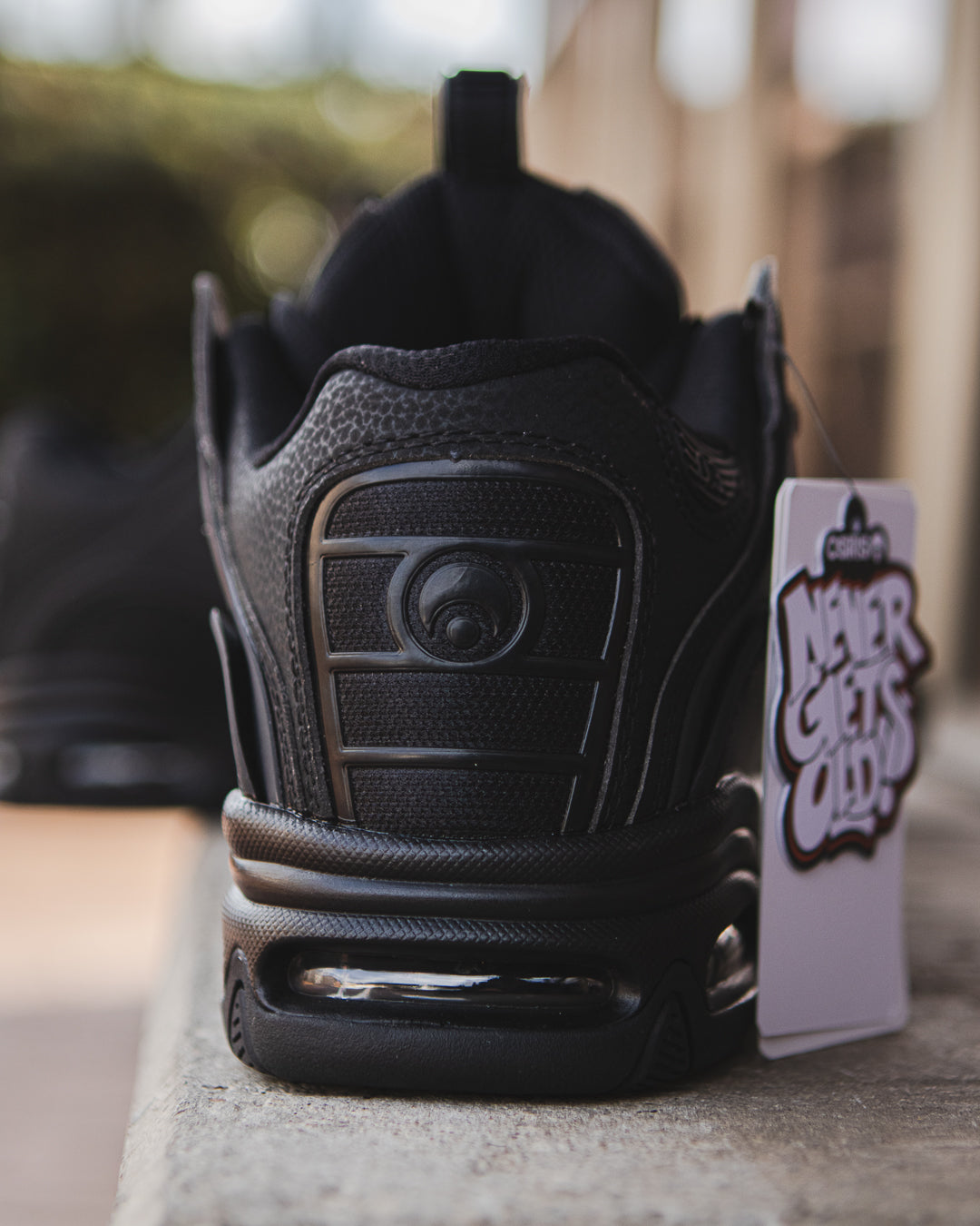 Osiris D3 2001 “Triple Black”