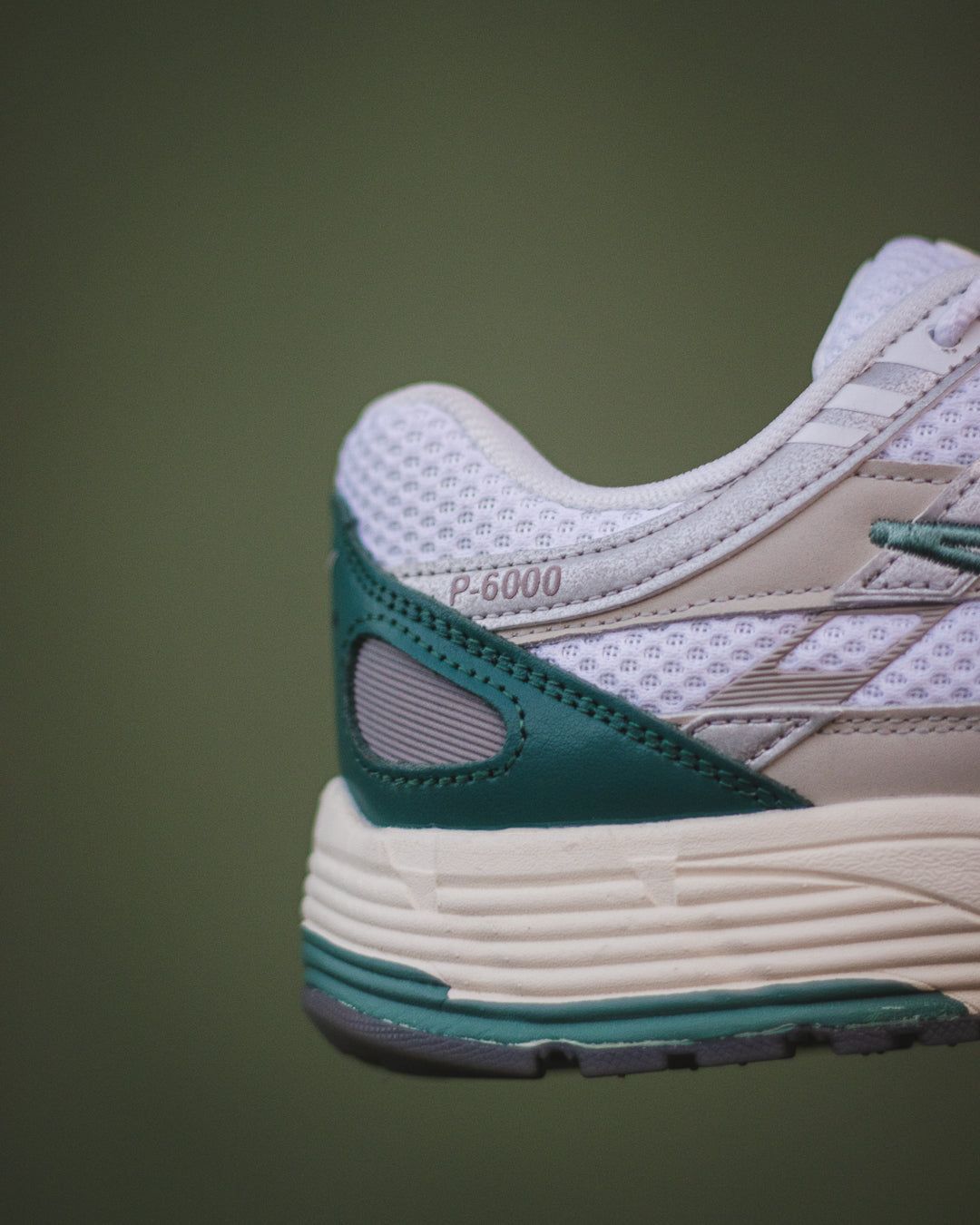 Nike P-6000 “Light Bone Bicoastal Green”