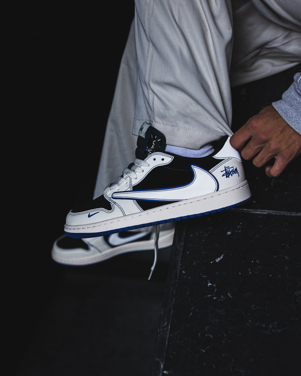Air Jordan 1 Low SP Travis Scott x Fragment Design