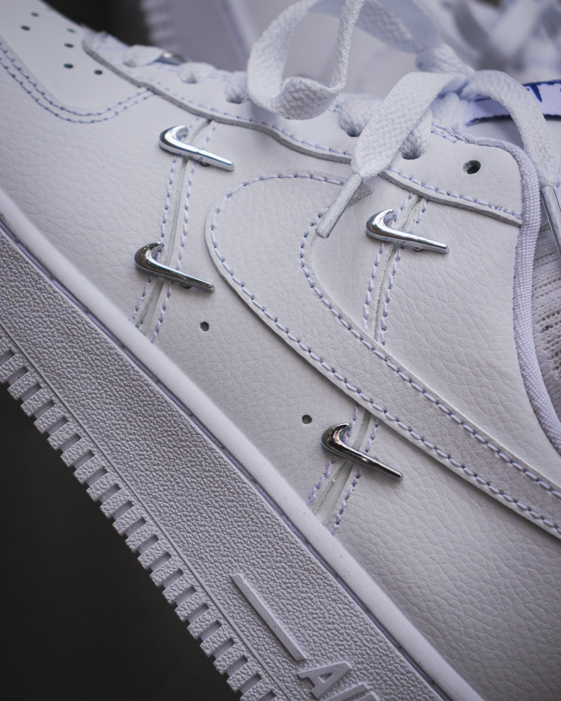 Nike Air Force 1 Low LX
