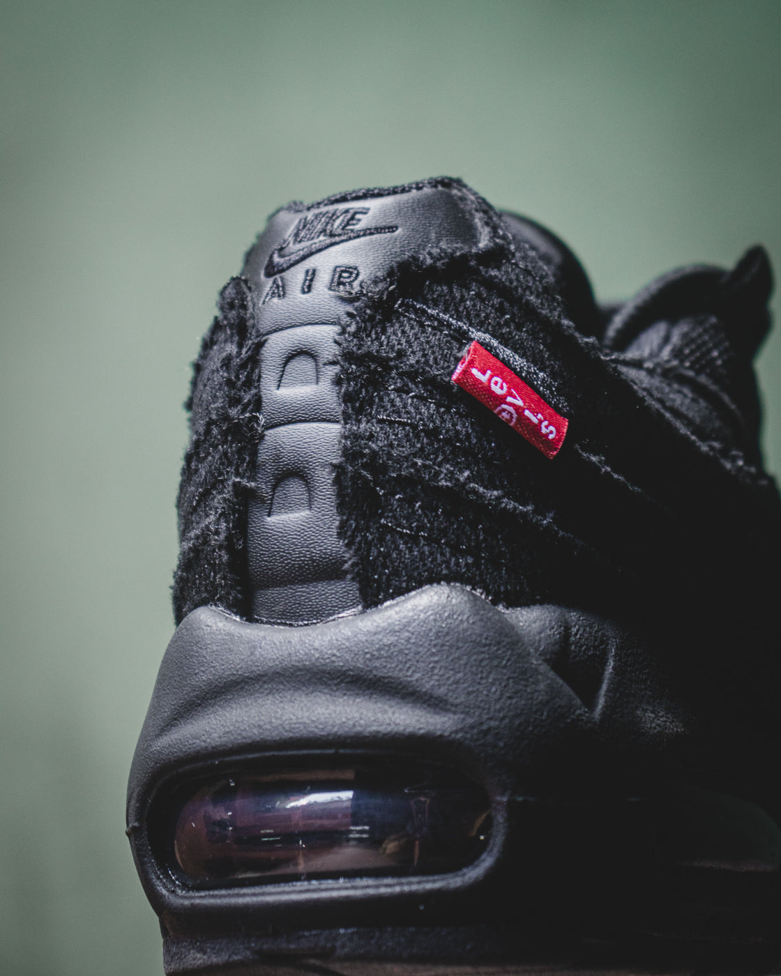 Nike Air Max 95 OG Levi's - Black