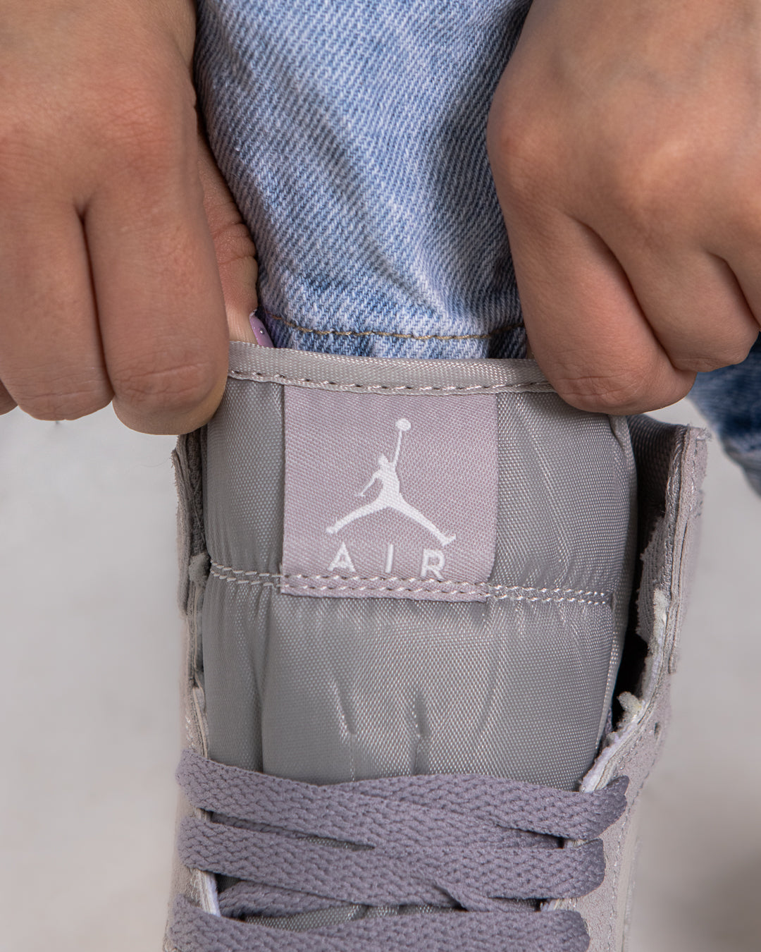 Air Jordan 1 High Premium 'Pale Ivory'