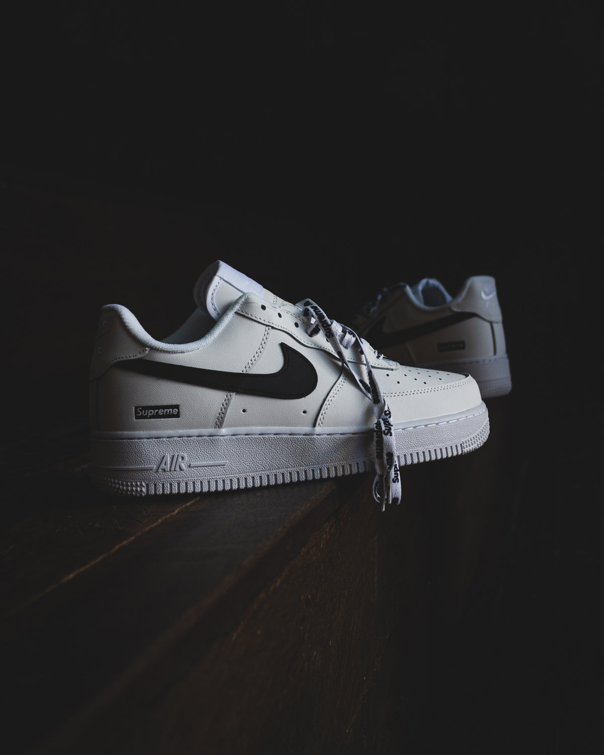 Nike Air Force 1 Low x Supreme