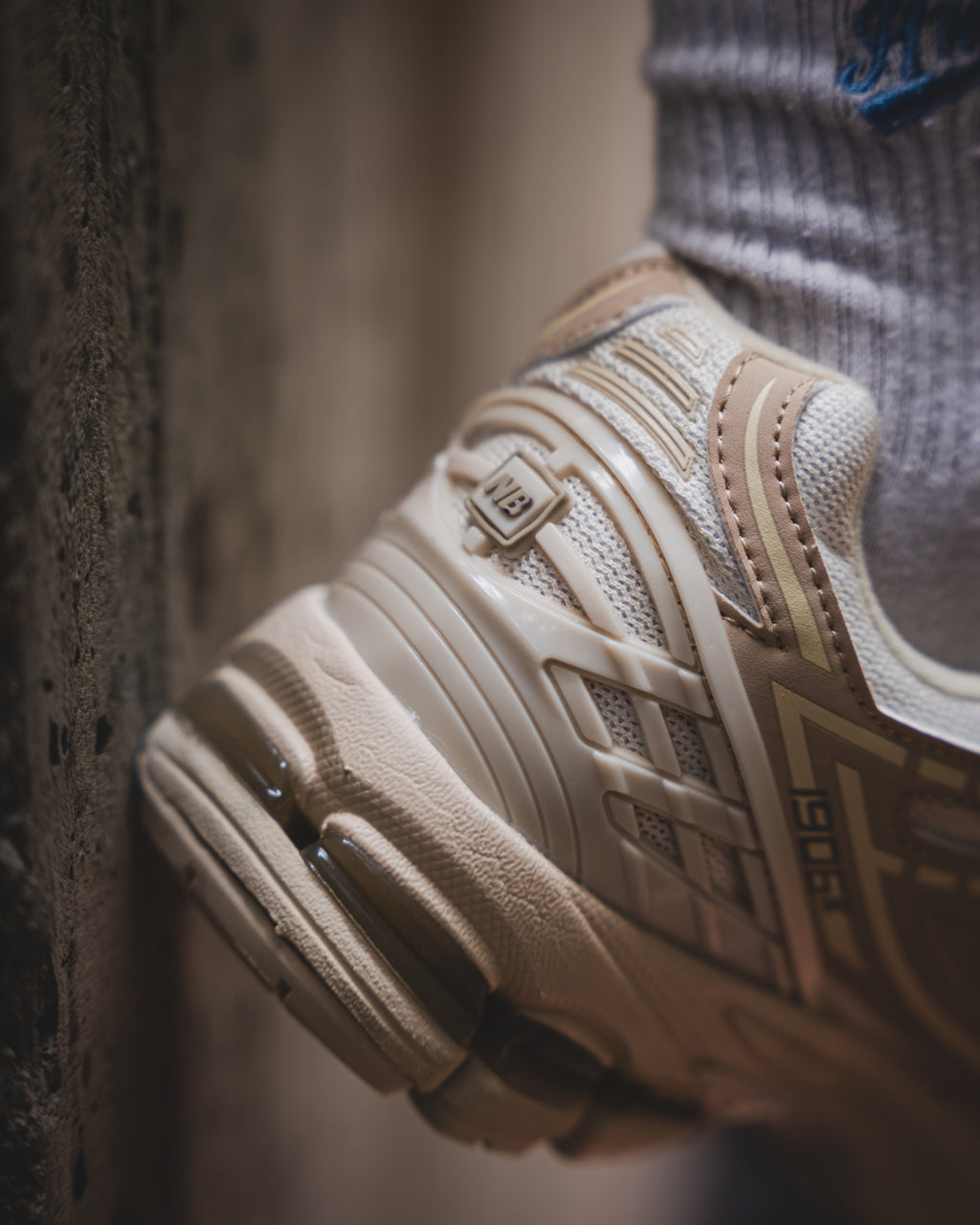 New Balance 1906R