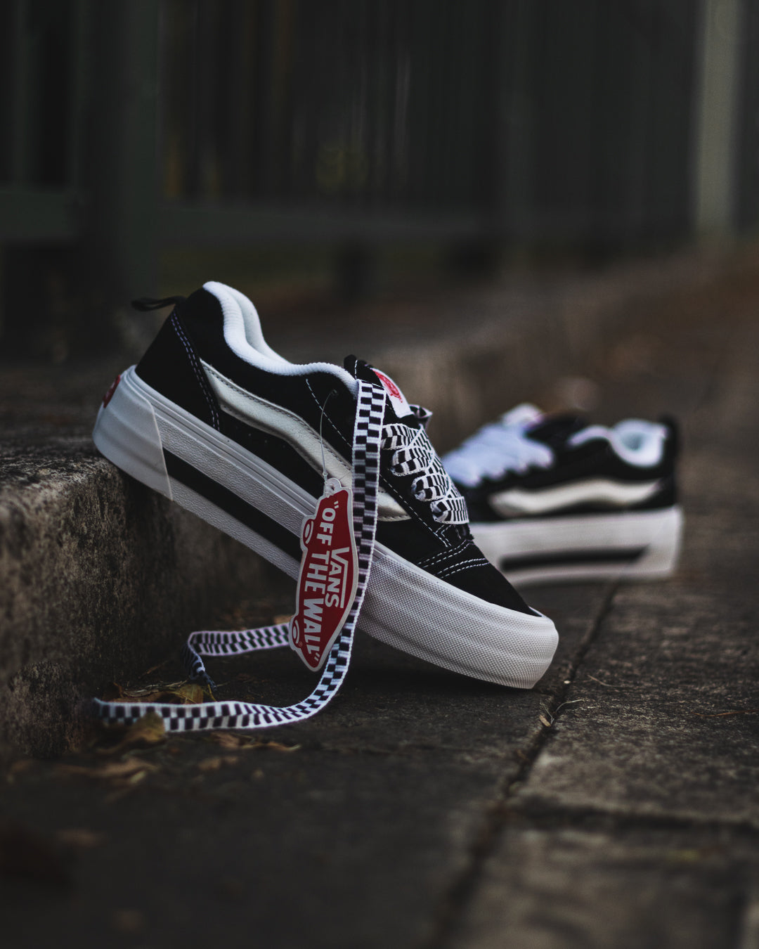 Vans Knu Stack “Black White”