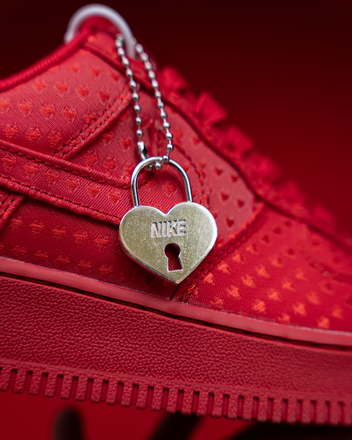 Nike Air Force 1 Low 'Valentine's Day' “University Red”