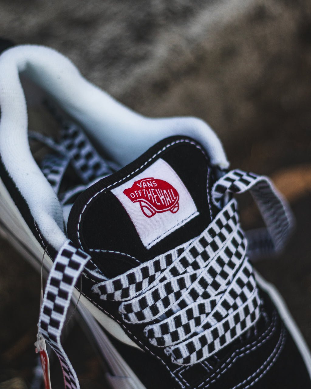 Vans Knu Stack “Black White”