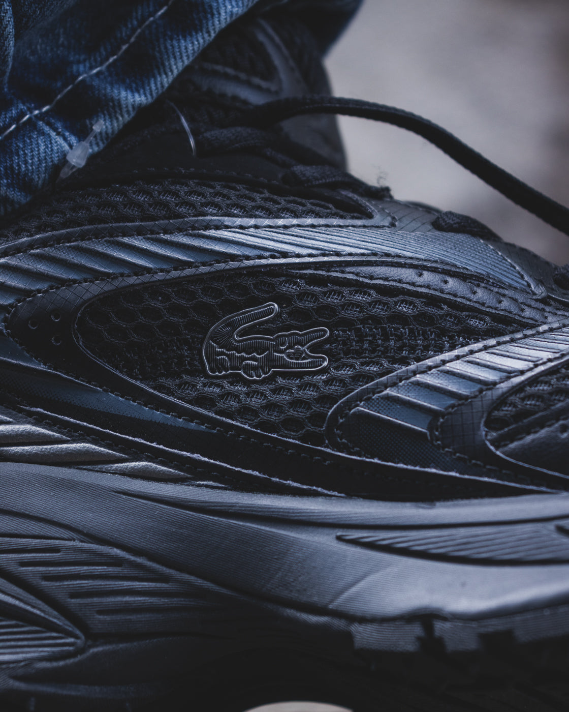 Lacoste L003 Neo Shot “Triple Black”