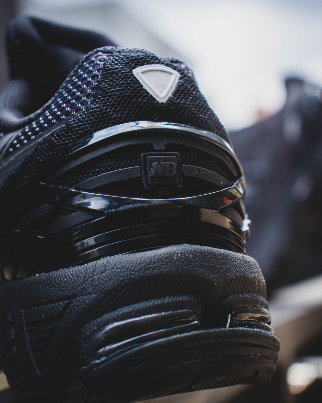 New Balance 1906W Black Silver Metallic