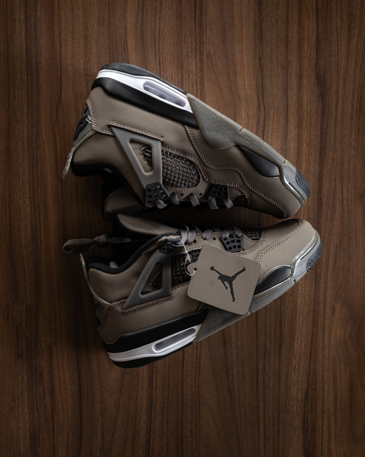 Air Jordan 4 Retro "Cave Stone and Black"