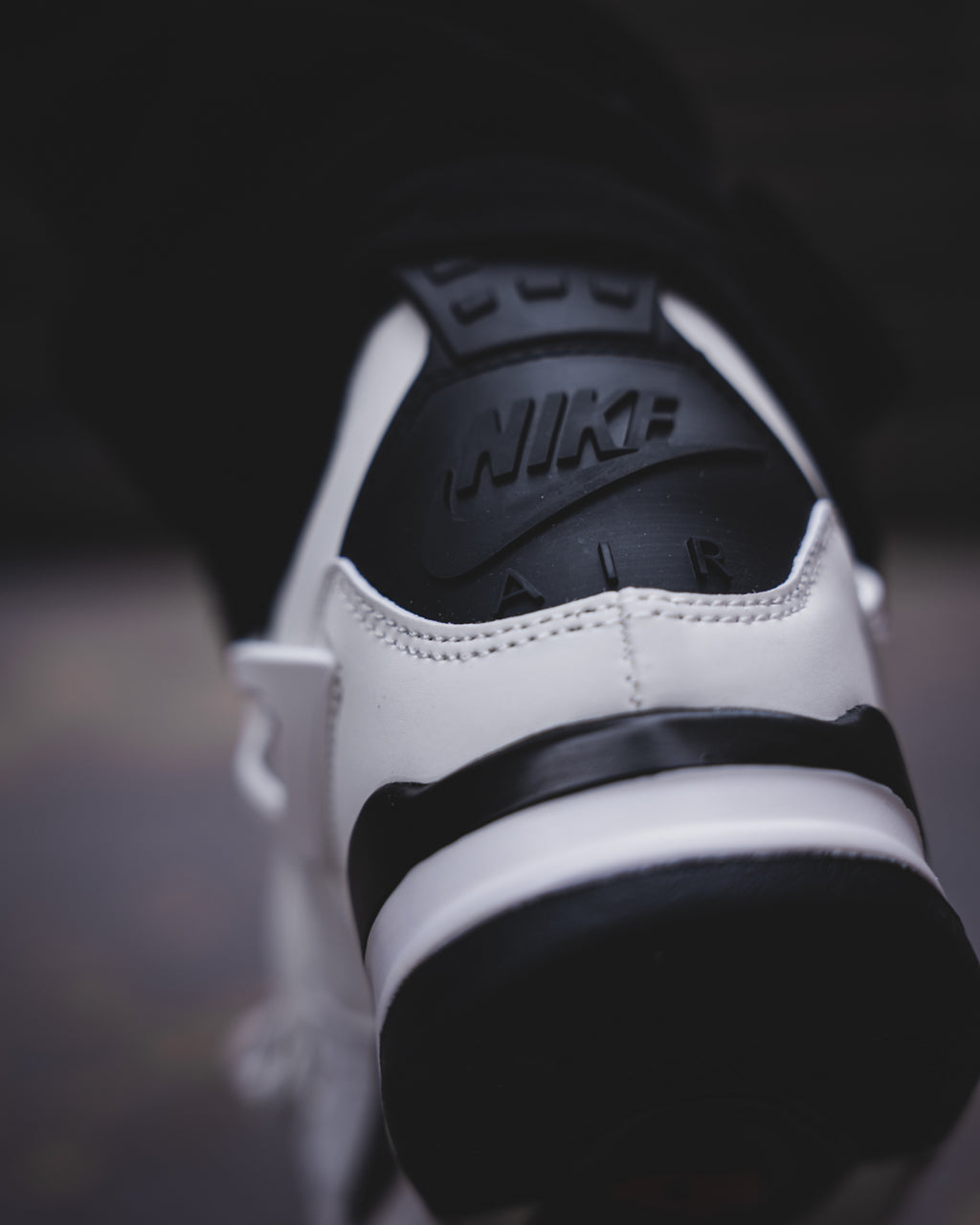 Air Jordan 4 Retro "Flight Club"
