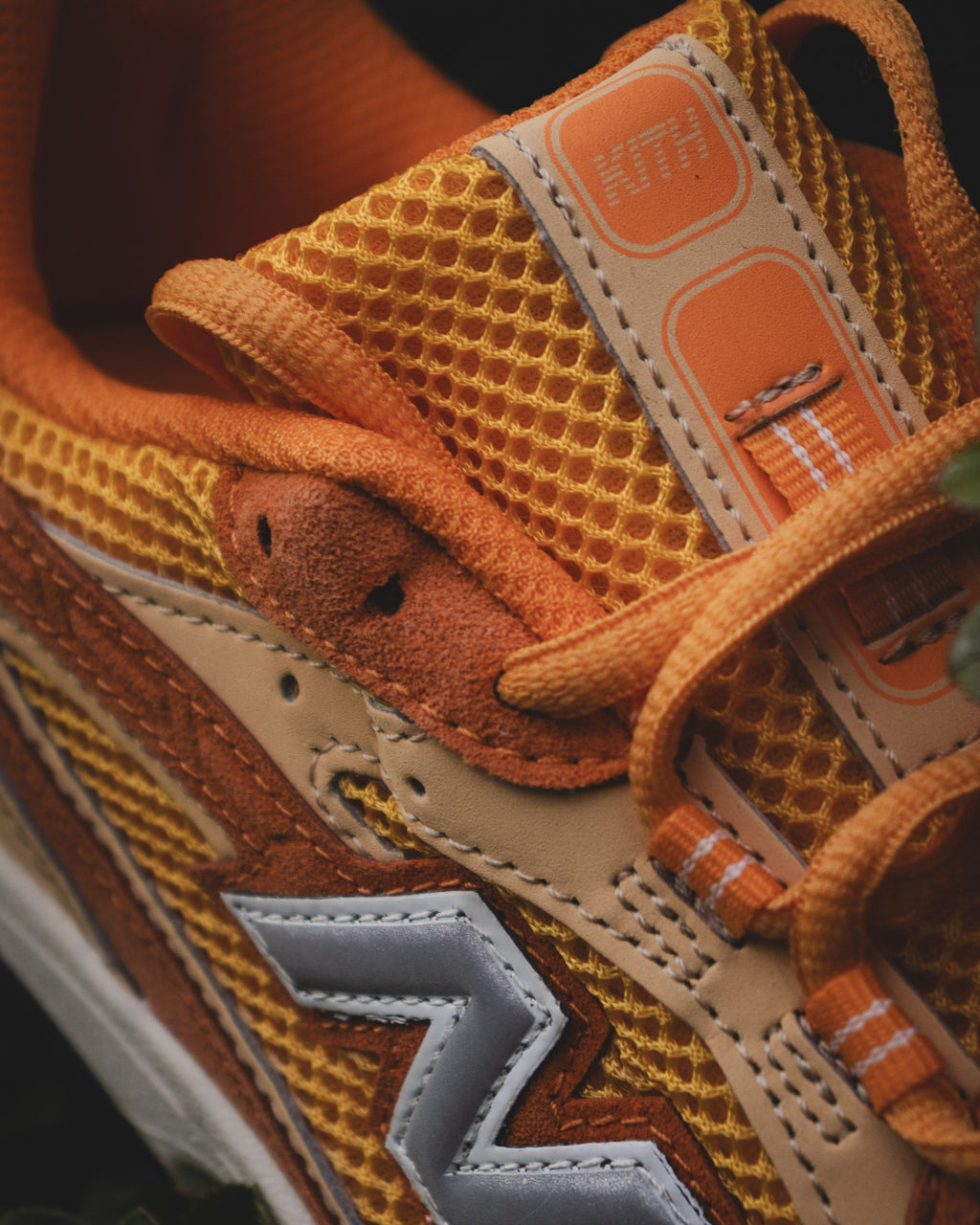 New Balance 204L "Sunburst"