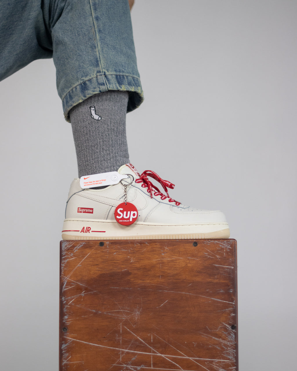 Nike Air Force 1 Low x Supreme