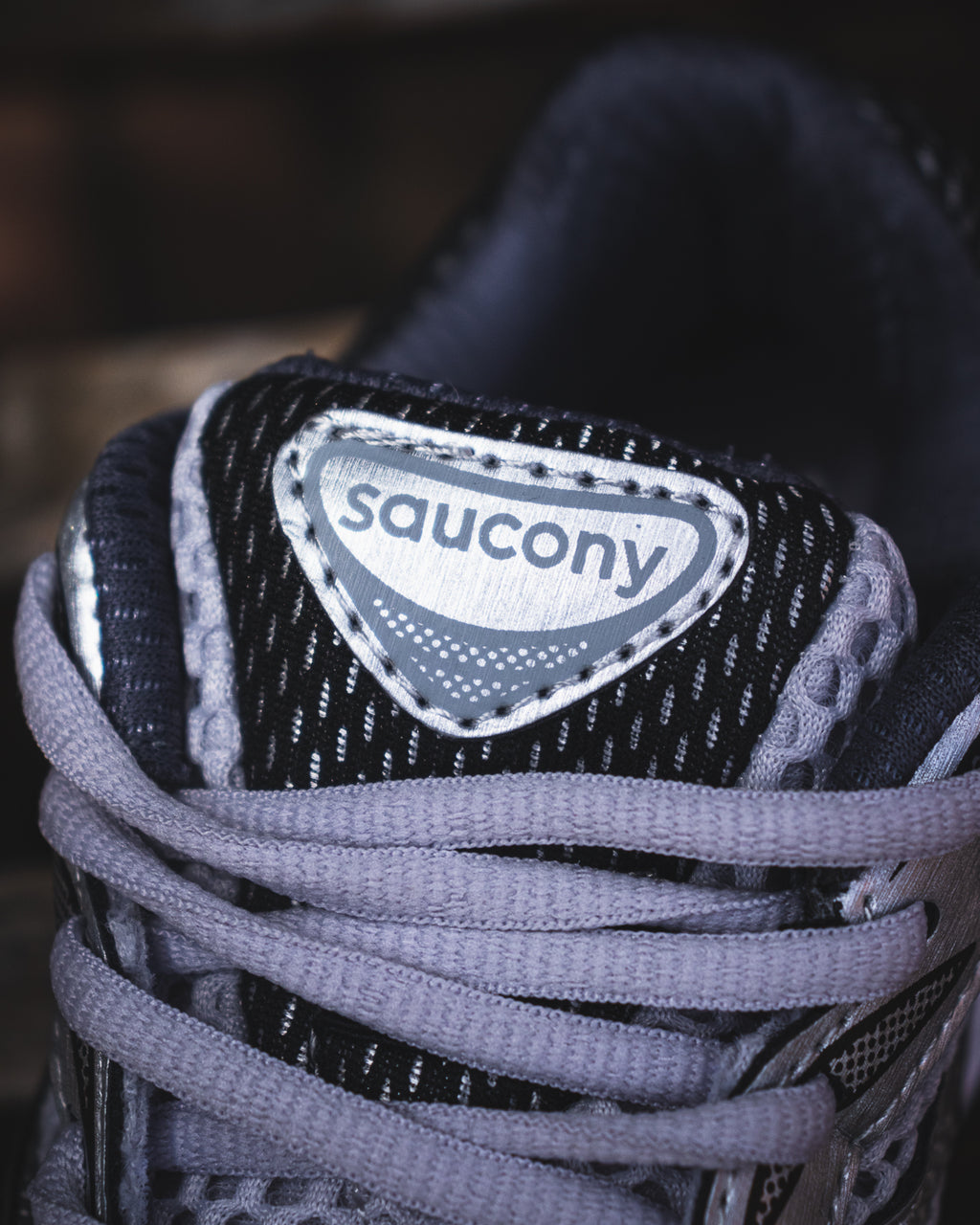 Saucony ProGrid Omni 9 “Microchip”