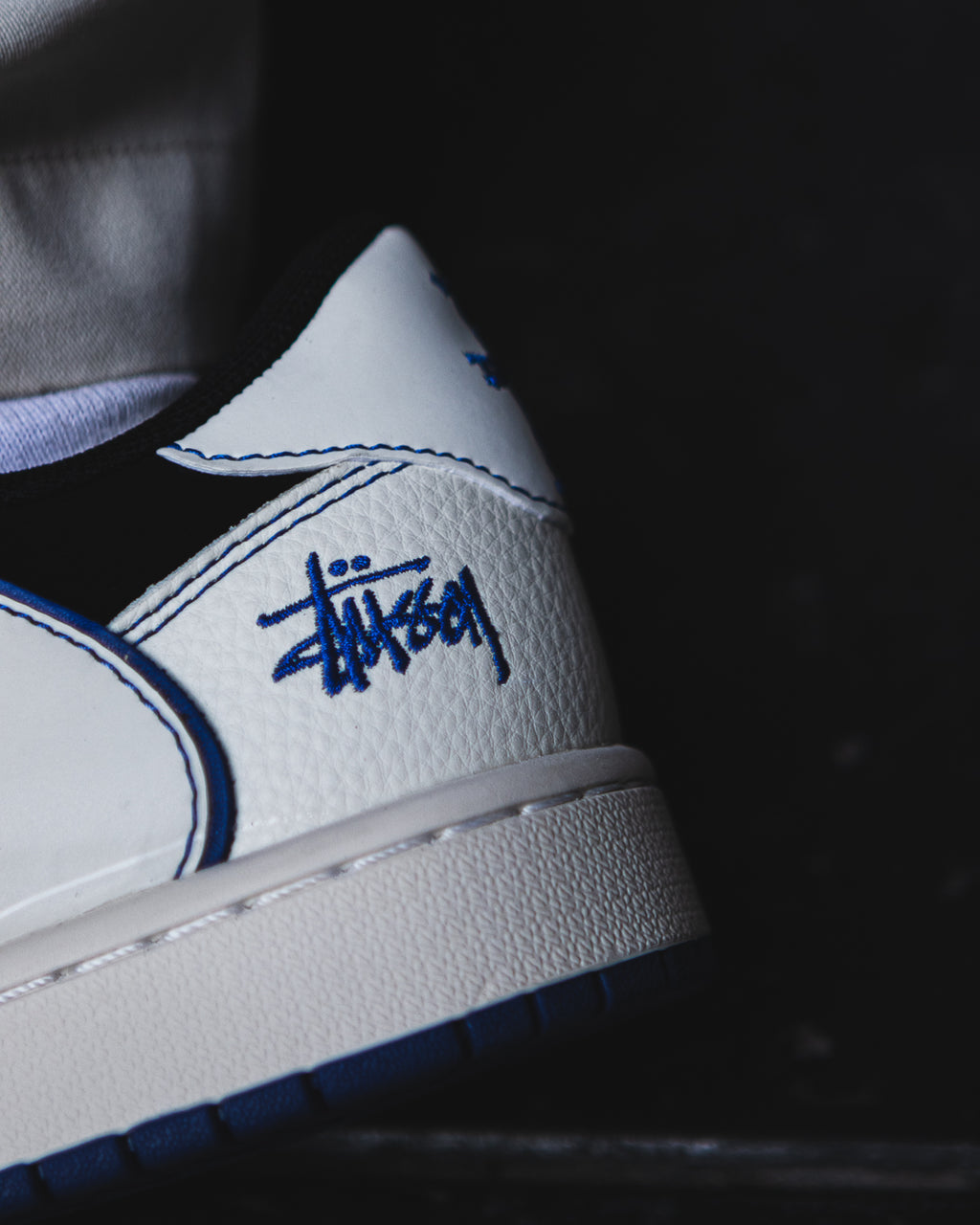 Air Jordan 1 Low SP Travis Scott x Fragment Design