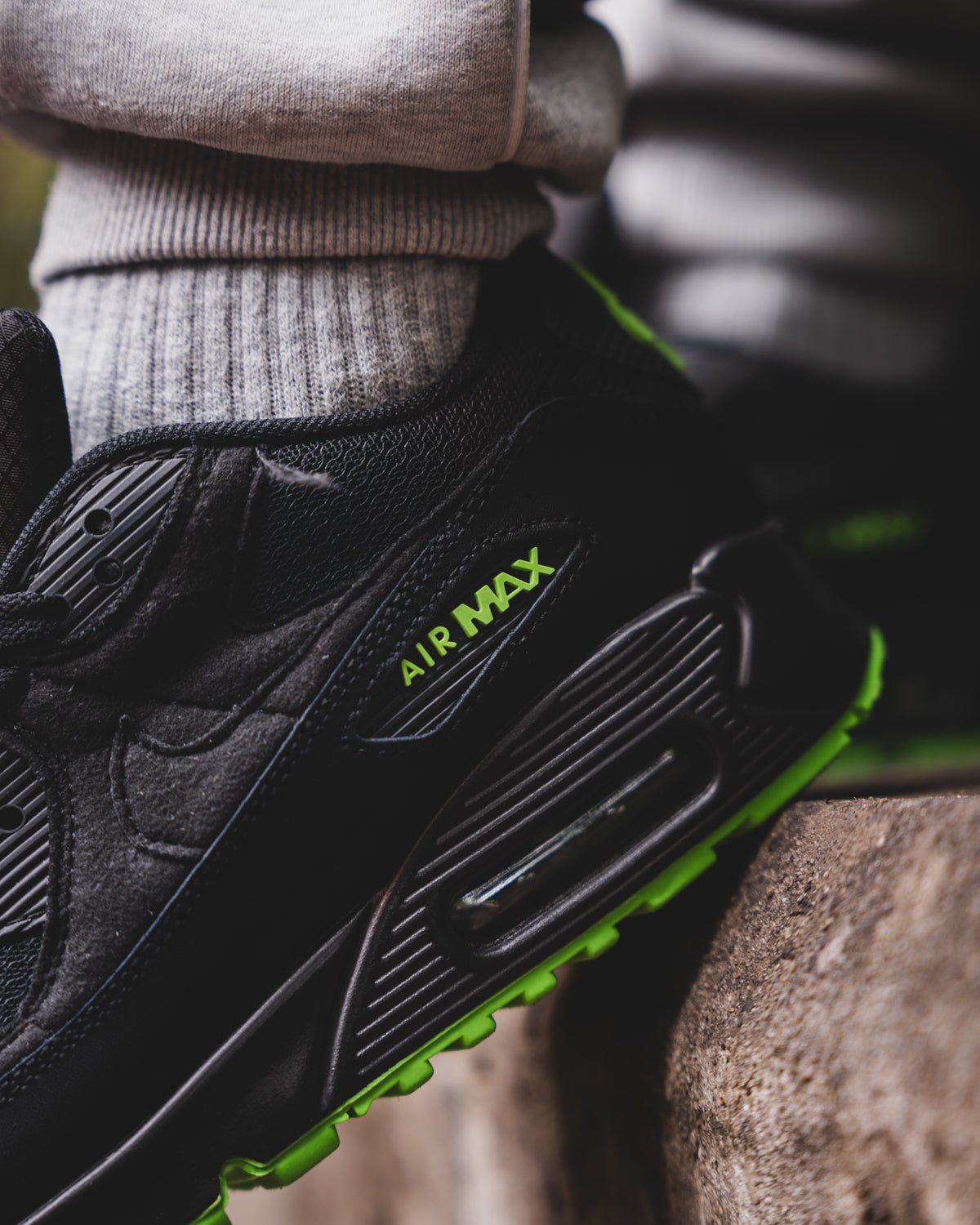 Nike Air Max 90 "Black Chlorophyll"