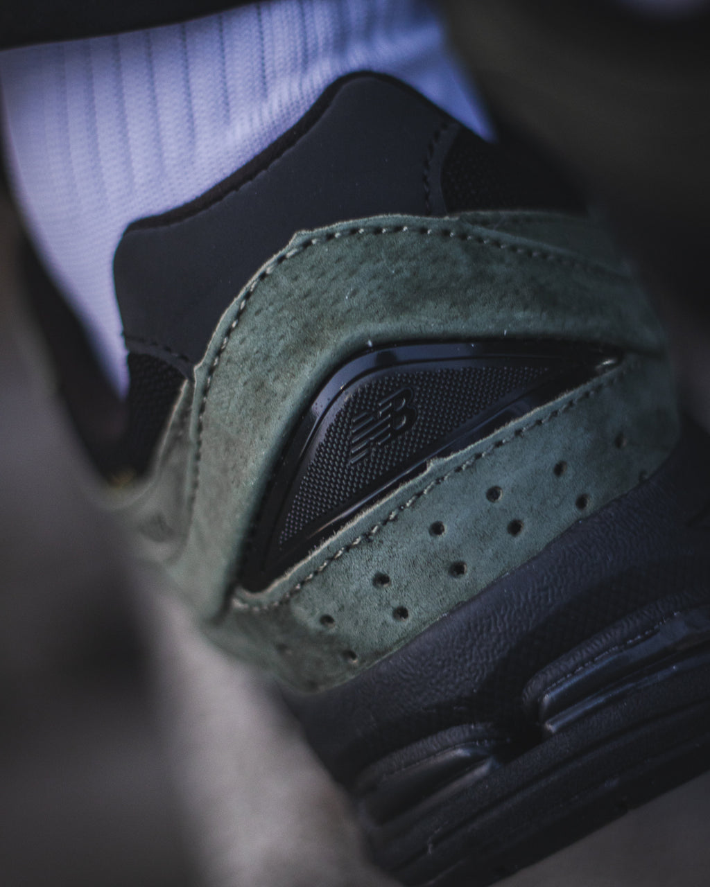 New Balance JJJJound x 2002R GORE-TEX “Pine”