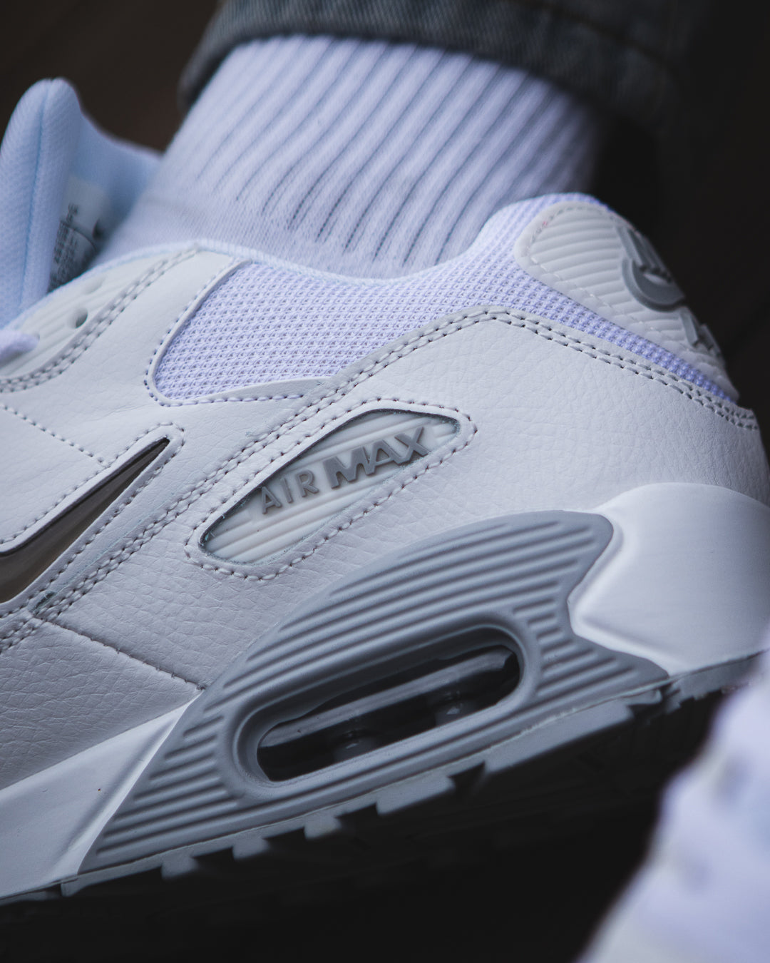 Nike Air Max 90 "Jewel Light Smoke Grey”