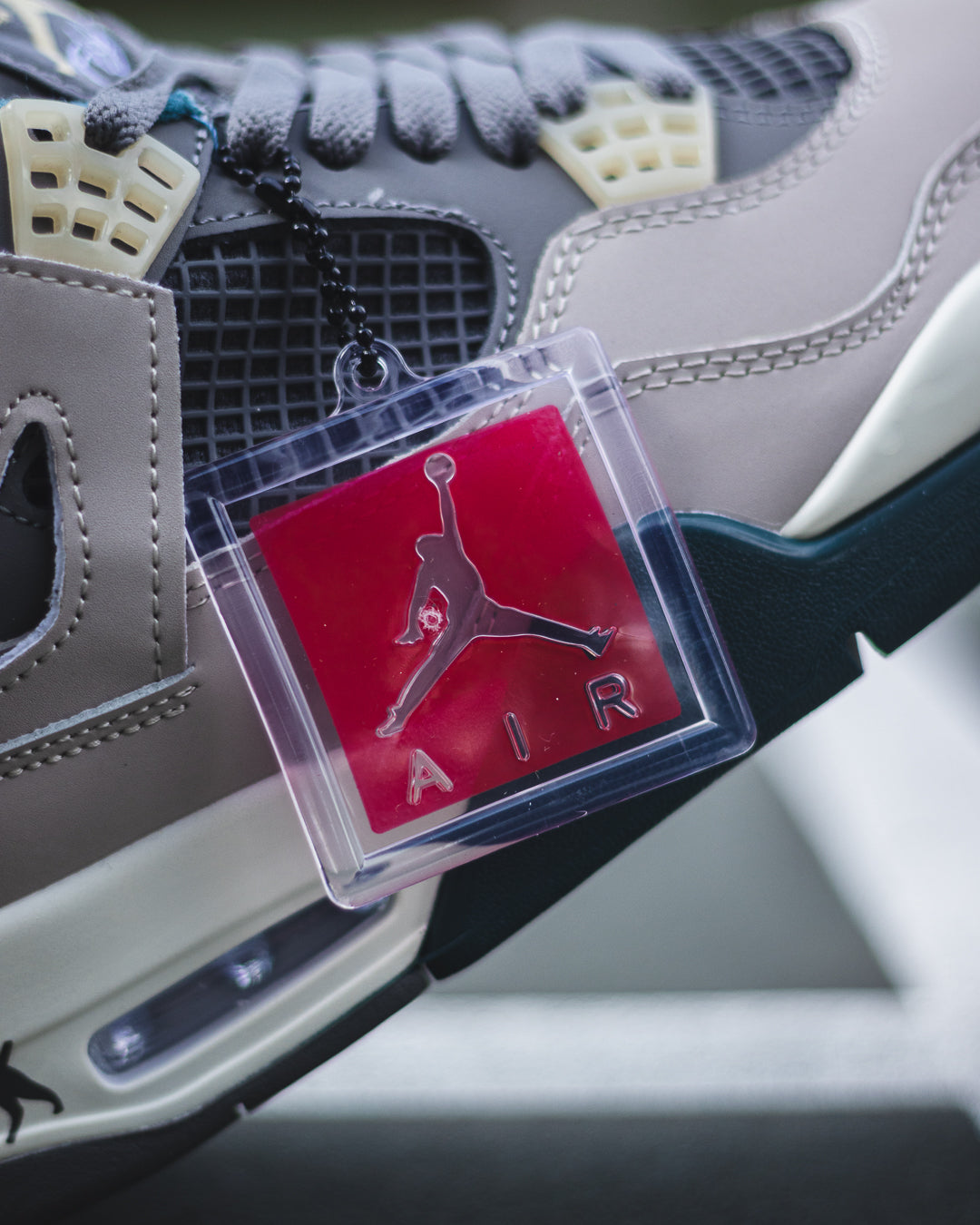 Nike Air Jordan 4 Retro