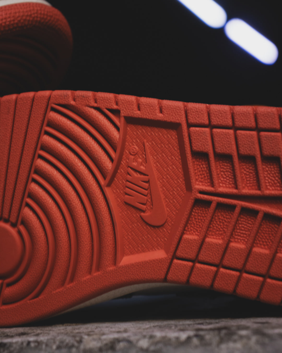 Air Jordan 1 Retro High OG "Shattered Backboard"